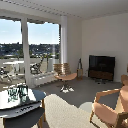 公寓 Fewo1846 - Foerdeview - Luxurioese Mit 2 Schlafzimmern Und Balkon Mit Hafenblick 弗伦斯堡